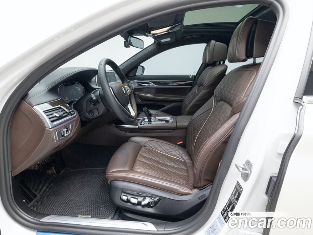 BMW 7 Series (G11) 730d xDrive Design Pure Excellence (09.2021)