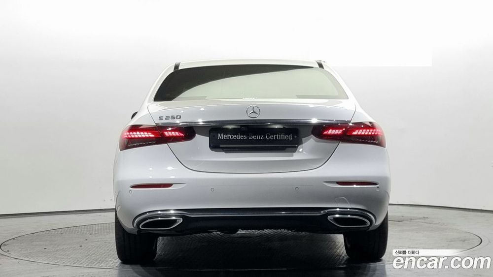 Mercedes-Benz E-Class W213 E250 Exclusive (10.2022)