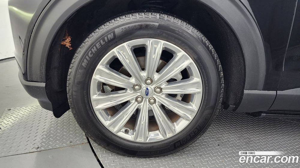 Ford Explorer 6 Generation 2.3 Limited 4WD (12.2019)