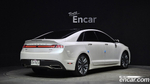 Lincoln New MKZ Hybrid (11.2019)