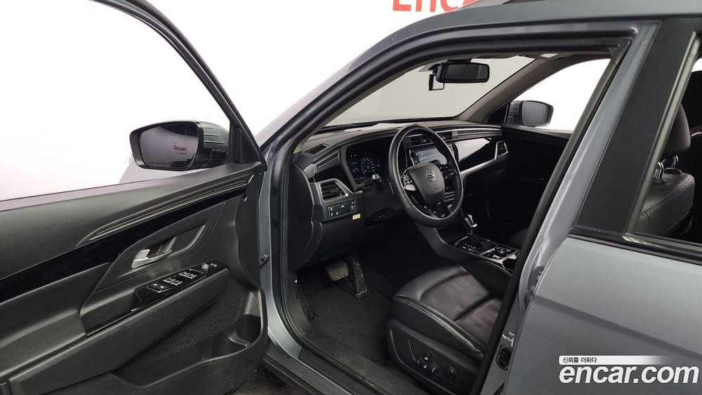 KG Mobility (Ssangyong) Beautiful Korando Бензин 1.5 2WD C5 (01.2022)