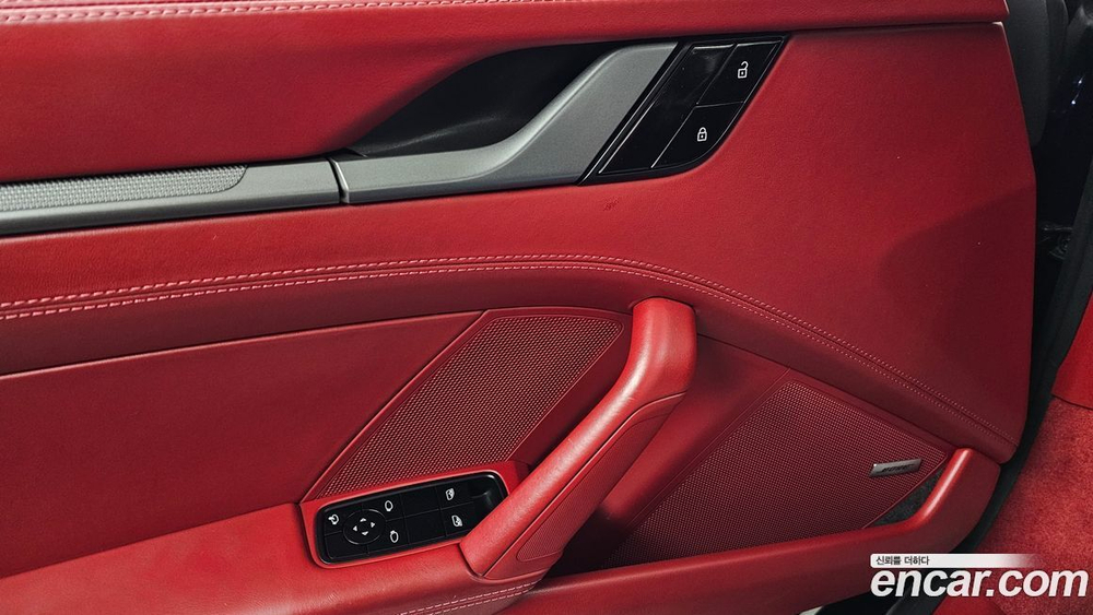 Porsche 911 (992) Carrera (08.2020)