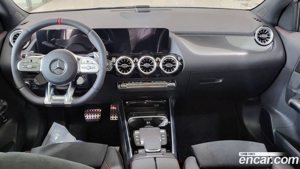 Mercedes-Benz GLA-Class H247 GLA45 AMG 4MATIC+ (12.2022)
