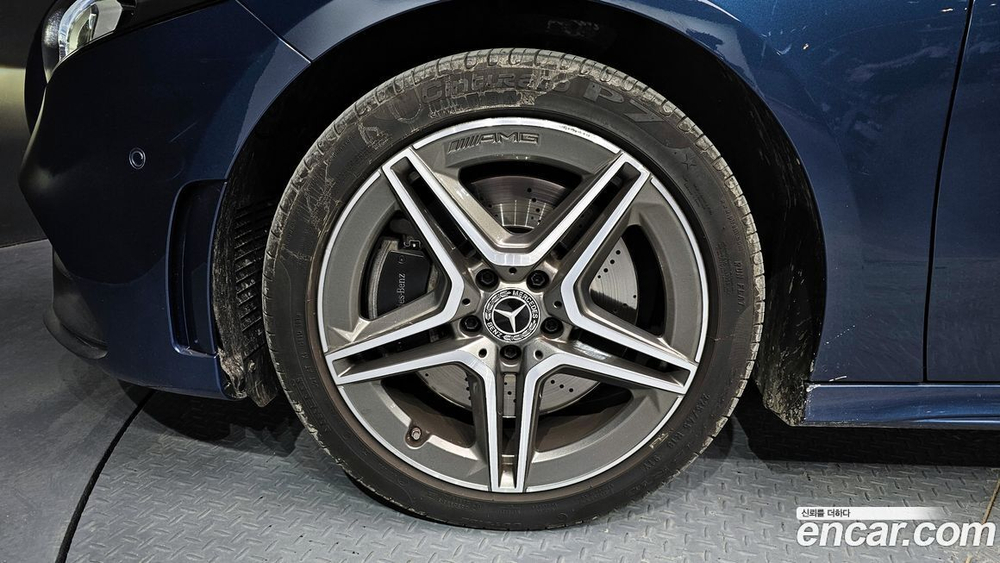 Mercedes-Benz A-Class W177 A250 4MATIC Sedan (04.2020)