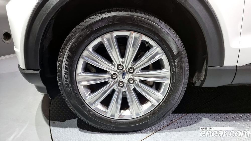 Ford Explorer 6 Generation 2.3 Limited 4WD (11.2020)