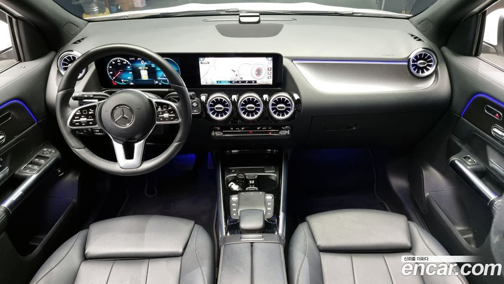 Mercedes-Benz GLA-Class H247 GLA220 (03.2021)