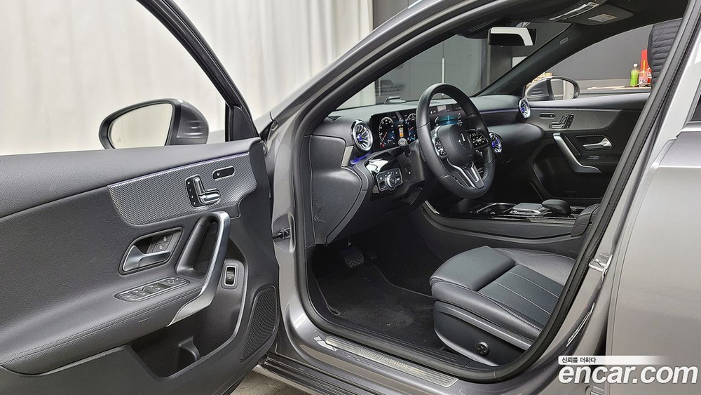 Mercedes-Benz A-Class W177 A220 Sedan (06.2023)