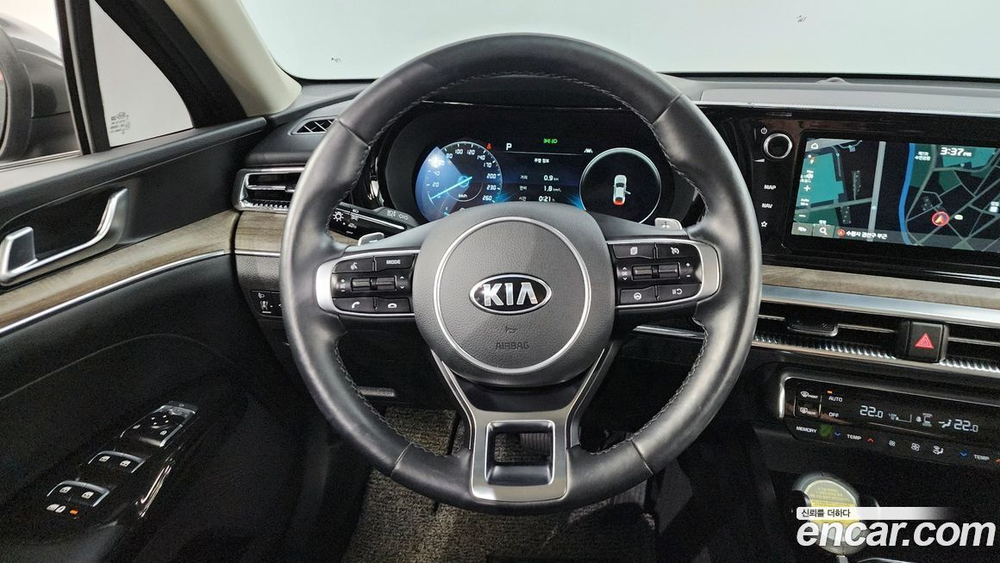 Kia K5 (Optima) 3 Generation 2.0 (11.2020)