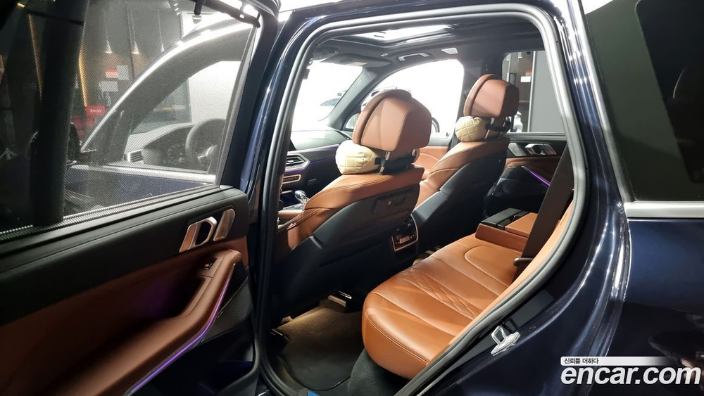 BMW X5 (G05) M50i (09.2022)
