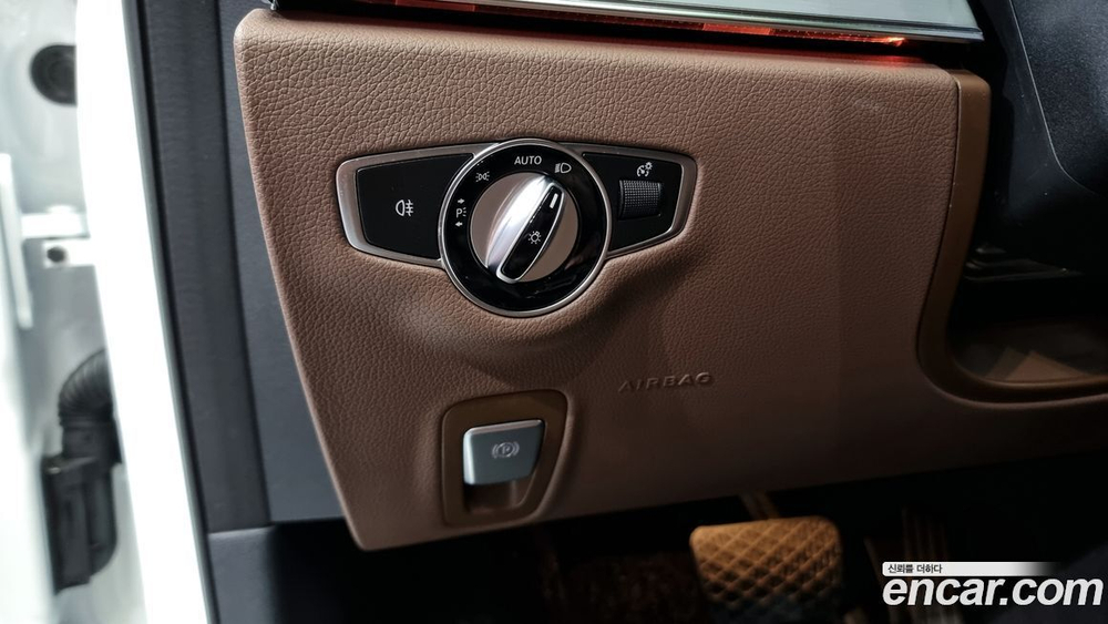 Mercedes-Benz E-Class W213 E250 Avangarde (01.2021)