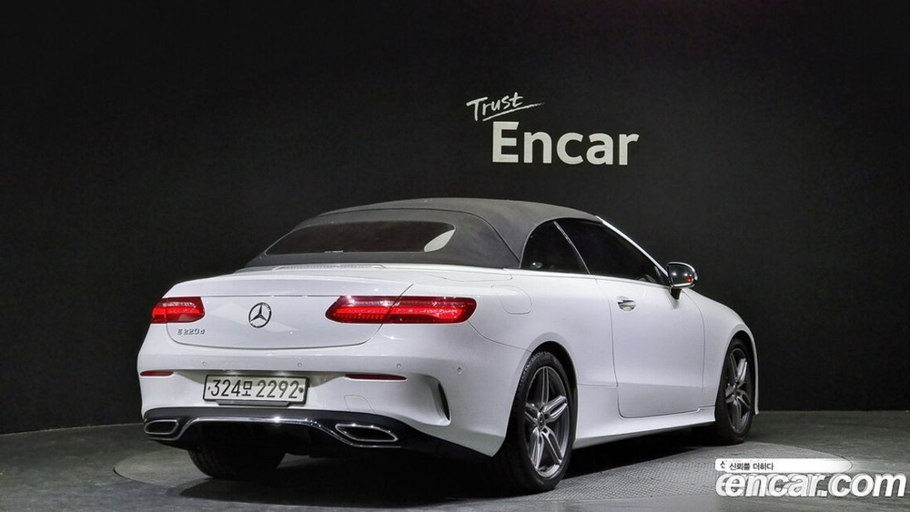 Mercedes-Benz E-Class W213 E220d Cabriolet (10.2019)