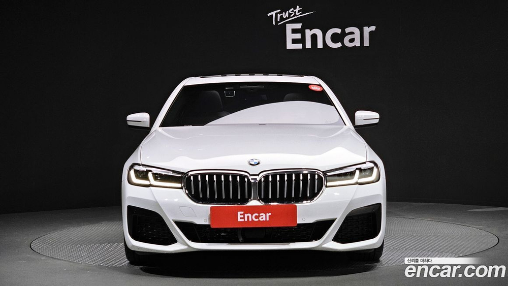 BMW 5 Series (G30) 520i M Sports (05.2022)
