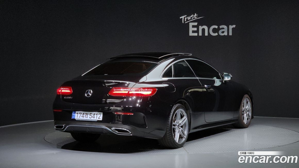 Mercedes-Benz E-Class W213 E220d Coupe (08.2020)