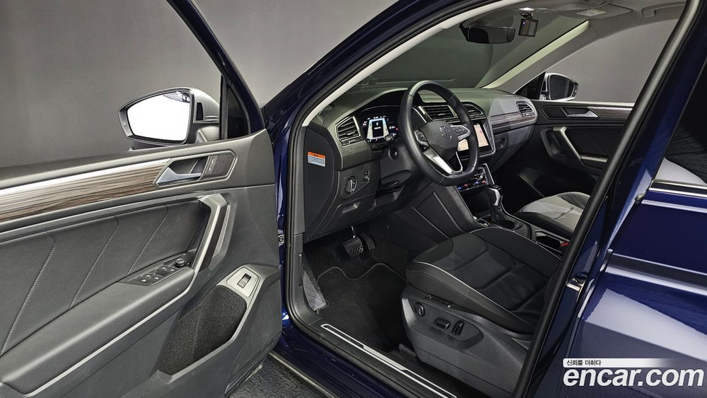 Volkswagen Tiguan Allspace 2.0 TSI Prestige (12.2023)