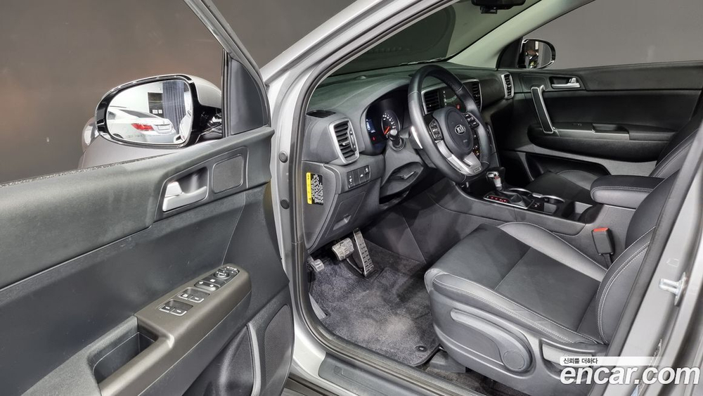 Kia Sportage The Bold Дизель 2.0 2WD (11.2019)
