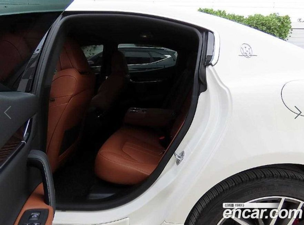 Maserati Ghibli 3.0S Q4 GrandSport (12.2020)