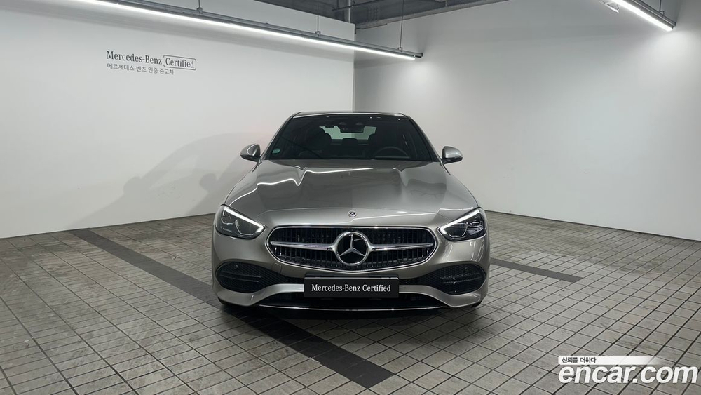 Mercedes-Benz C-Class W206 C300 4MATIC Avangarde (09.2023)