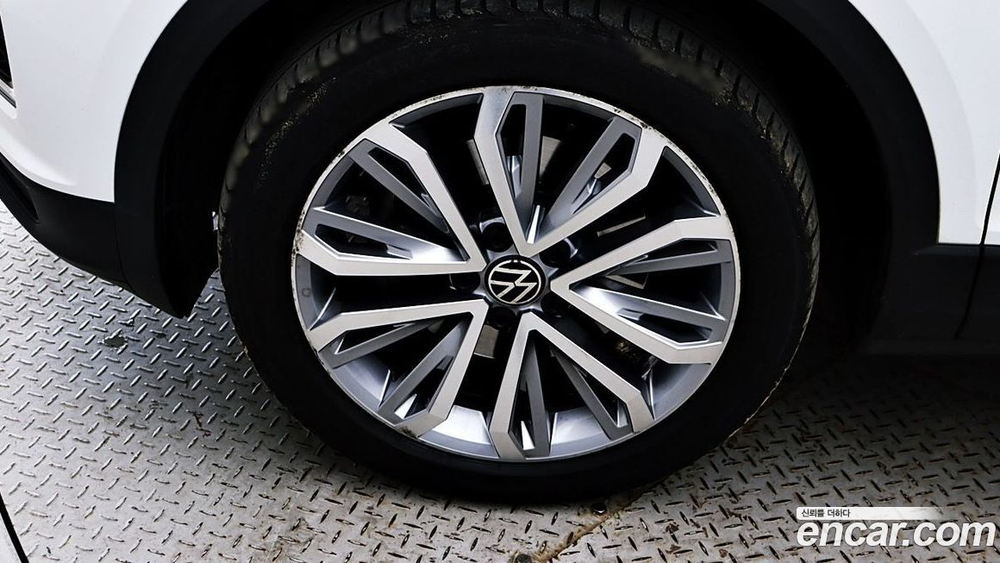 Volkswagen T-Roc 2.0 TDI Prestige (06.2021)