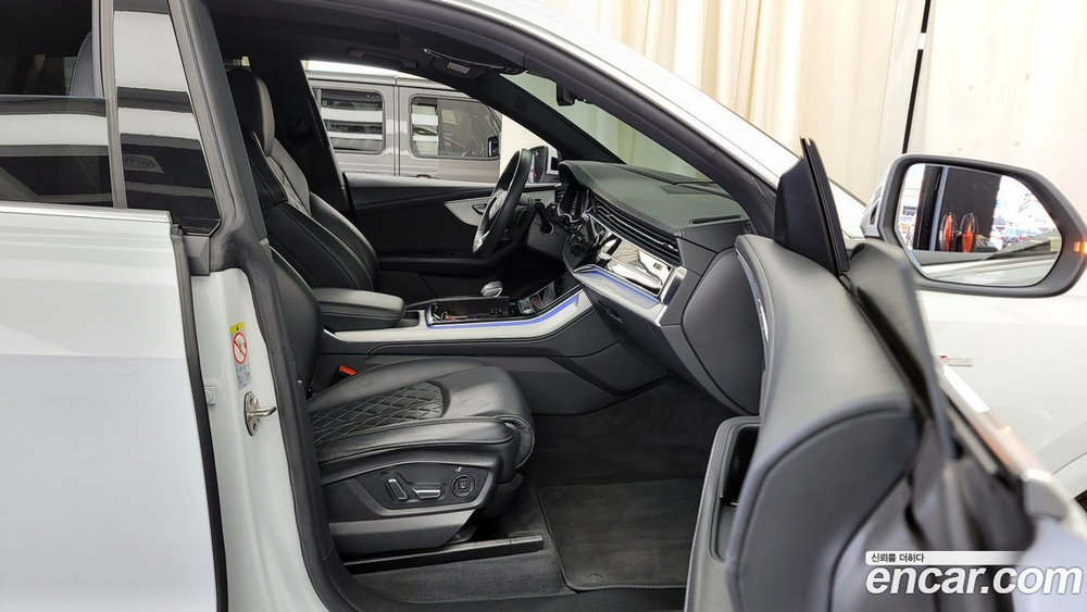 Audi Q8 (4M) 50 TDI Quattro Premium (05.2020)