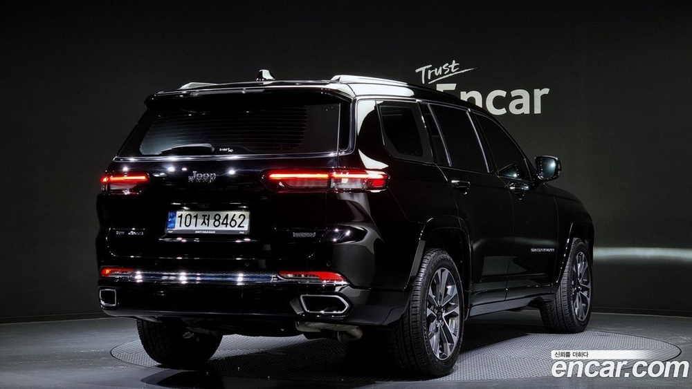 Jeep Grand Cherokee (WL) L 3.6 Overland (12.2021)