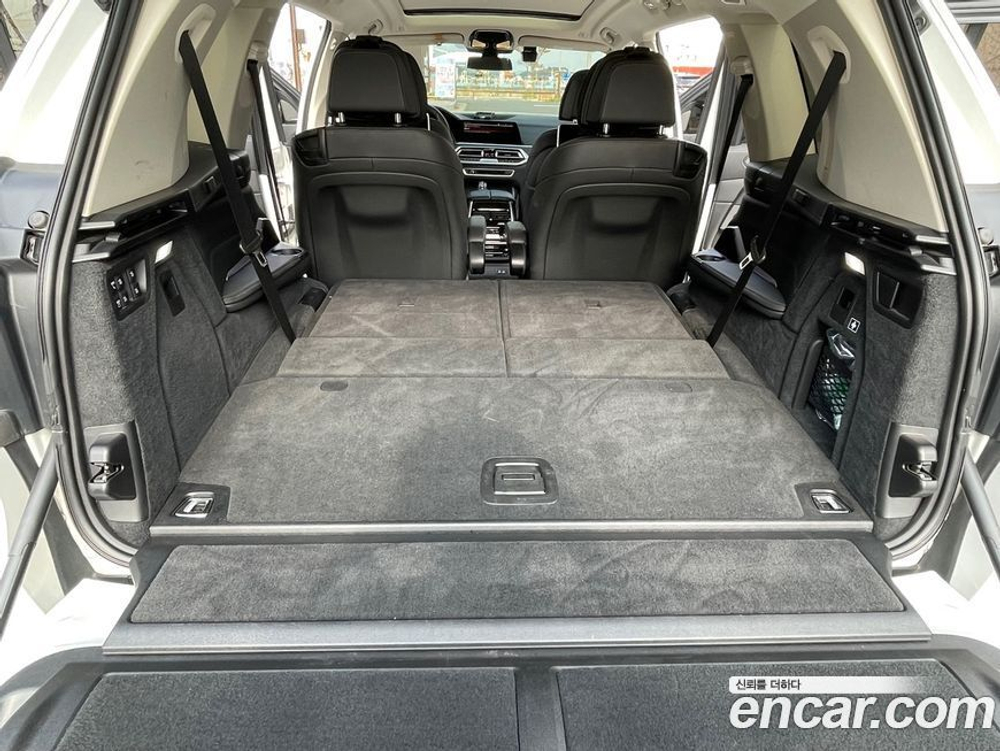 BMW X7 (G07) xDrive 40d Design Pure Excellence 6-и местный (05.2021)