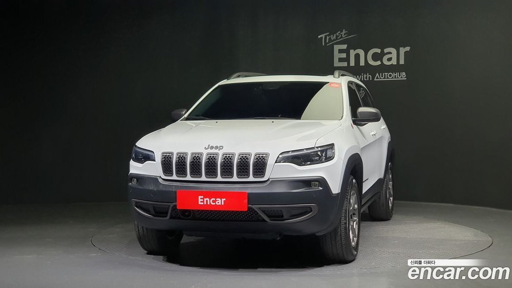 Jeep Cherokee (KL) 3.2 트레일호크 AWD (07.2020)