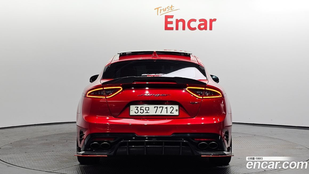 Kia Stinger 2.0 Turbo 2WD (08.2019)