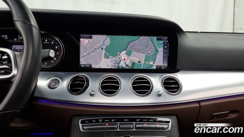 Mercedes-Benz E-Class W213 E250 Avangarde (12.2019)