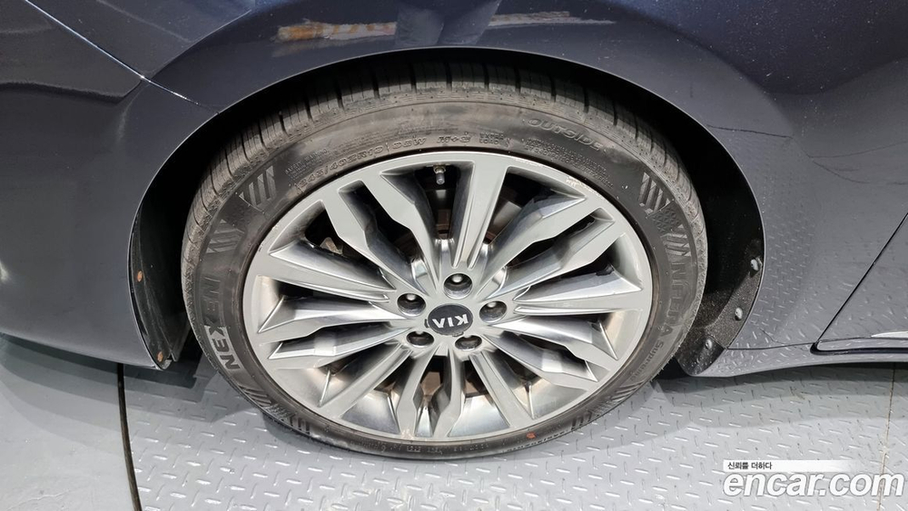 Kia K7 (Cadenza) Premier 2.5 GDI X Editions (02.2020)