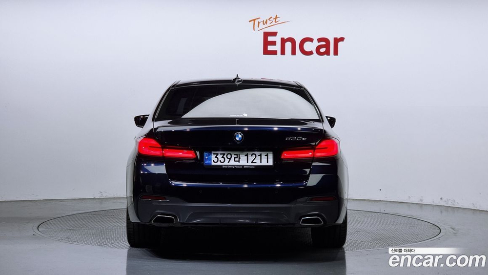 BMW 5 Series (G30) 530e M Sports (03.2021)