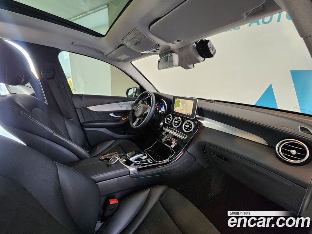 Mercedes-Benz GLC-Class X253 GLC300 4MATIC AMG Line (12.2019)