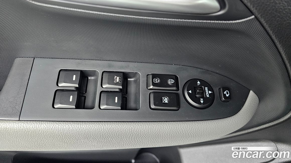 Kia The New Ray Standard (04.2020)