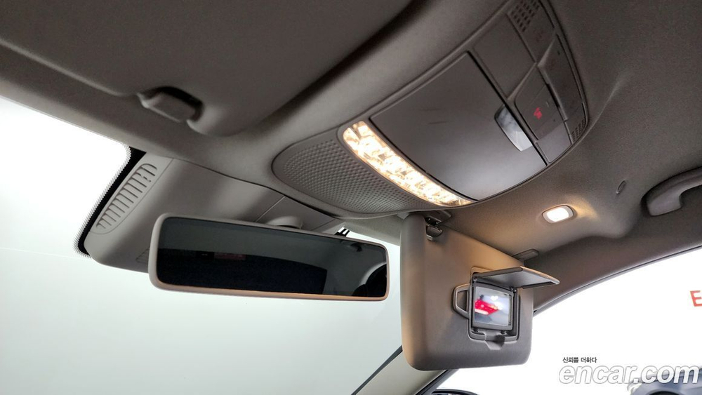 Mercedes-Benz C-Class W205 C200 (12.2019)