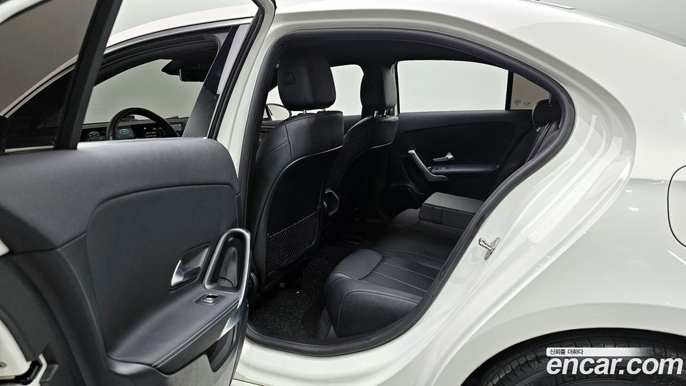 Mercedes-Benz A-Class W177 A220 Sedan (05.2022)