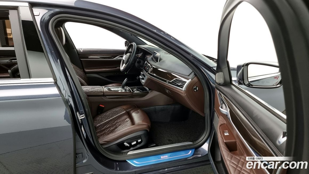 BMW 7 Series (G11) 730Ld xDrive Design Pure Excellence (09.2020)