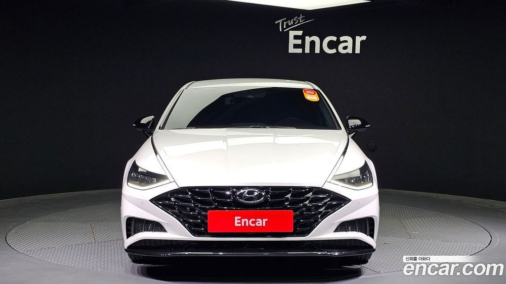 Hyundai Sonata (DN8) 2.0 (12.2021)