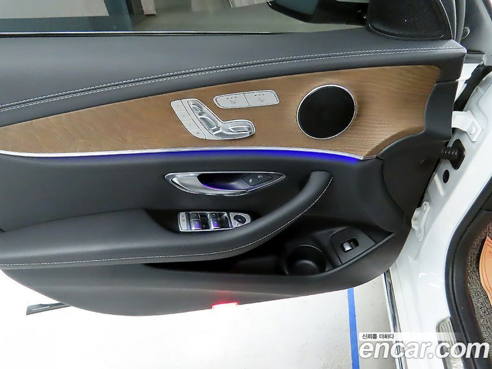 Mercedes-Benz E-Class W213 E220d 4MATIC Exclusive (07.2021)