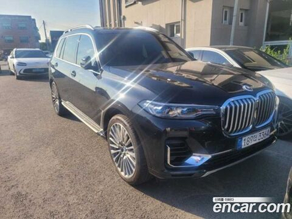 BMW X7 (G07) xDrive 40d Design Pure Excellence 6-и местный (05.2021)
