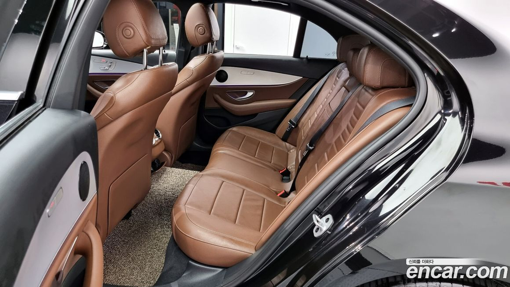 Mercedes-Benz E-Class W213 E250 Avangarde (12.2020)
