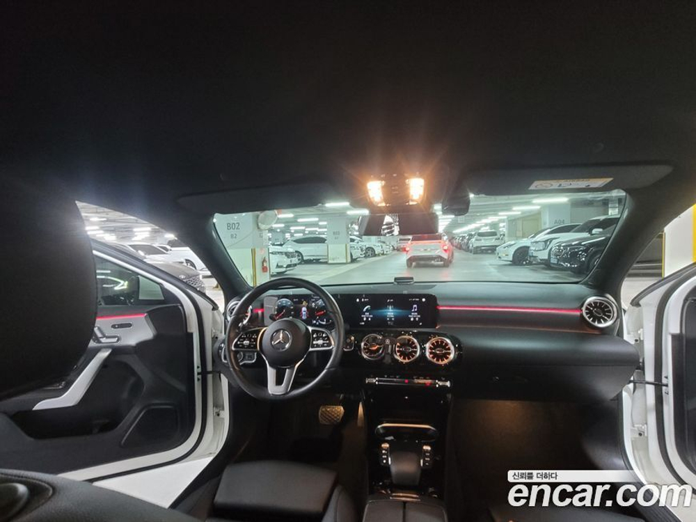 Mercedes-Benz A-Class W177 A220 Hatchback (10.2022)