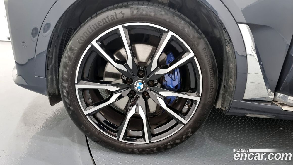 BMW X7 (G07) xDrive 40i M Sports 6-и местный (06.2021)