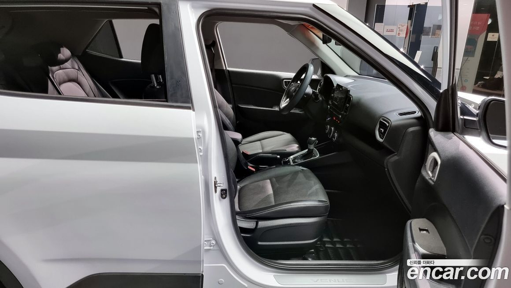 Hyundai Venue 1.6 Modern (09.2019)