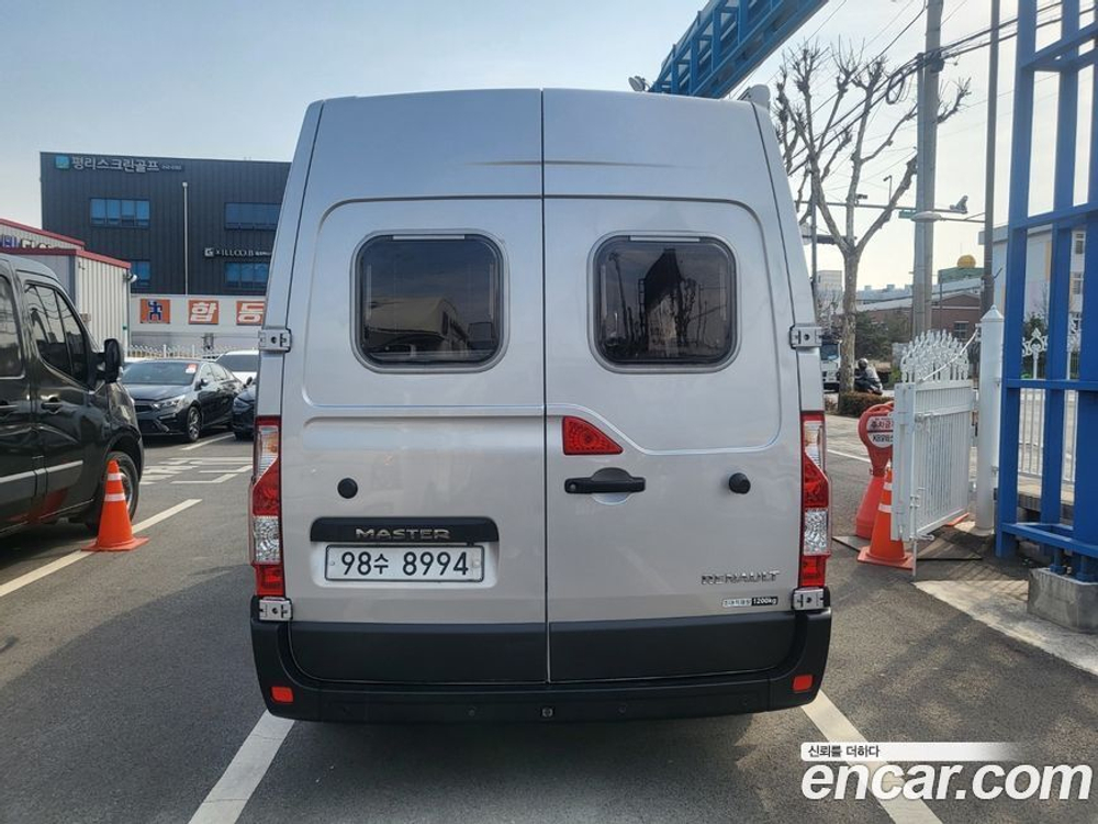 Renault Korea (Samsung) Master 캠핑카/이동사무차 (12.2019)