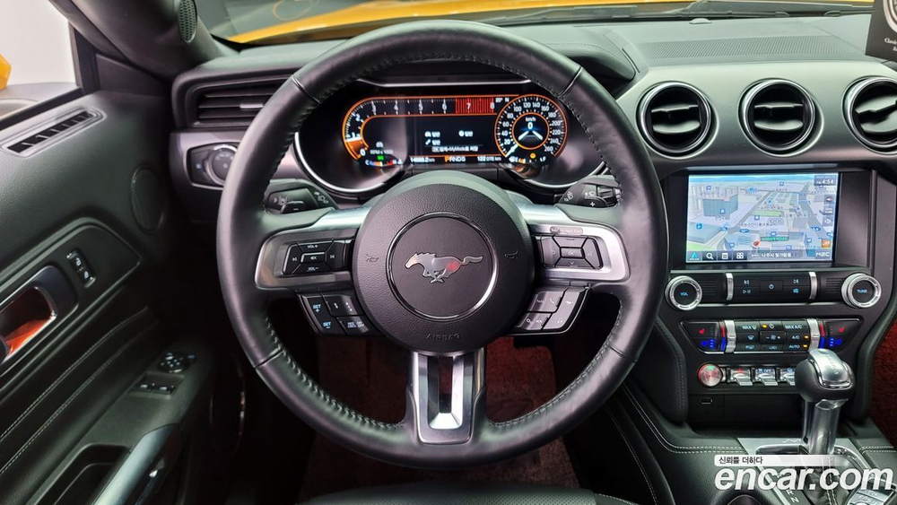 Ford Mustang Coupe (07.2022)