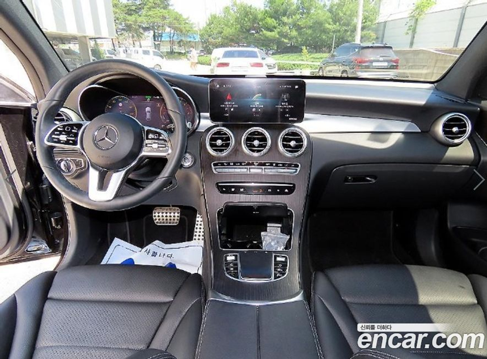 Mercedes-Benz GLC-Class X253 GLC300e 4MATIC Coupe (09.2021)