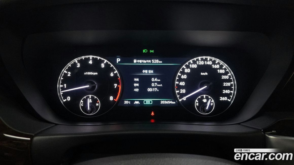 Genesis G90 3.8 (02.2020)