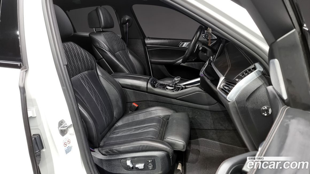 BMW X6 (G06) xDrive40i M Sports Online Exclusive (06.2021)