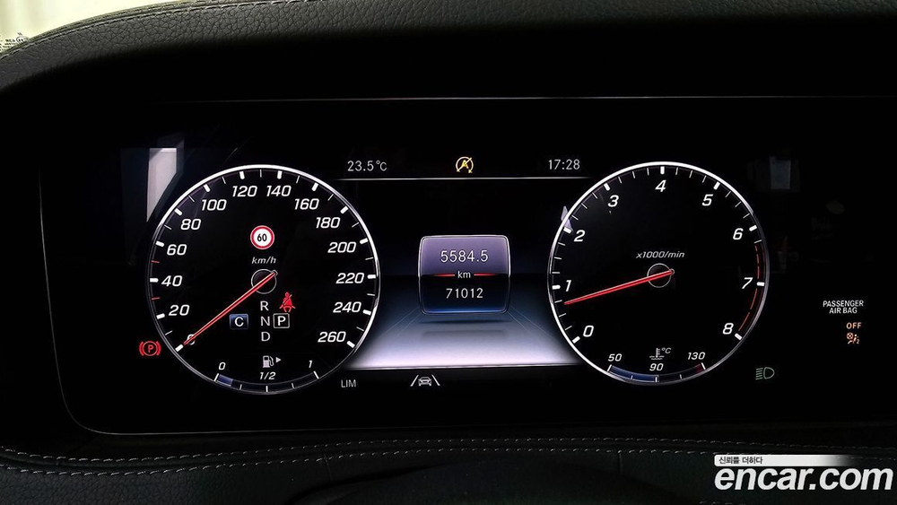 Mercedes-Benz S-Class W222 S560L 4MATIC (01.2020)