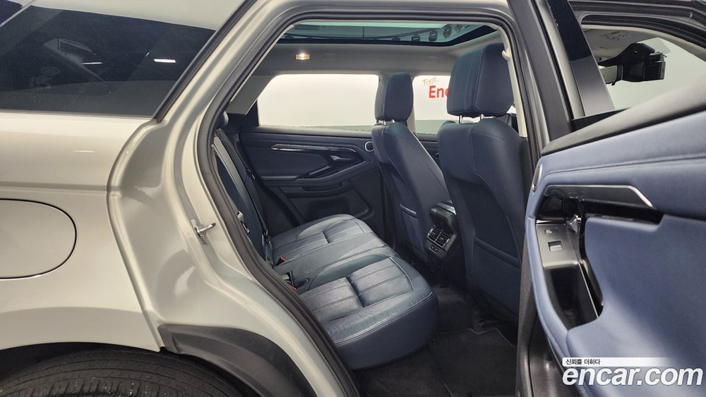 Land Rover Range Rover Evoque 2 Generation D180 SE (12.2019)