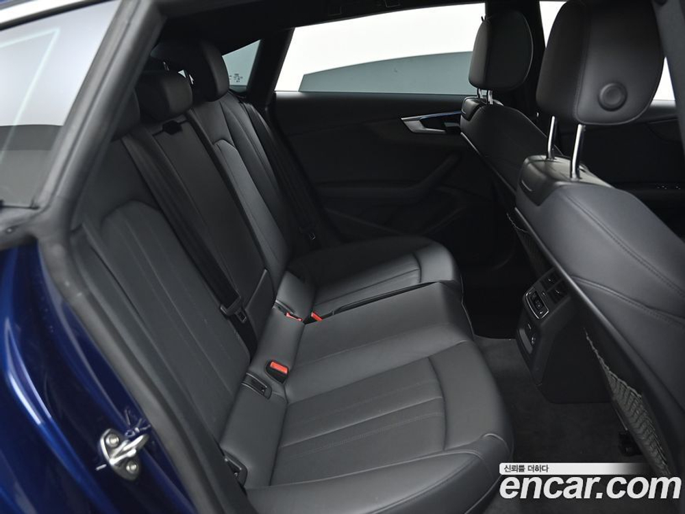 Audi A5 (F5) 40 TFSI Quattro Premium Sportback (07.2023)